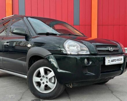 Зелений Хендай Туксон, об'ємом двигуна 0 л та пробігом 214 тис. км за 7990 $, фото 1 на Automoto.ua