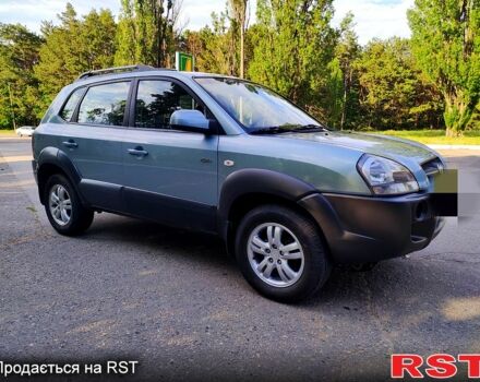Хендай Туксон 2007 у Дніпро (Дніпропетровську) на Automoto.ua Зелений Хендай Туксон, об'ємом двигуна 2 л та пробігом 119 тис. км за 8200 $, фото 2 на Automoto.ua