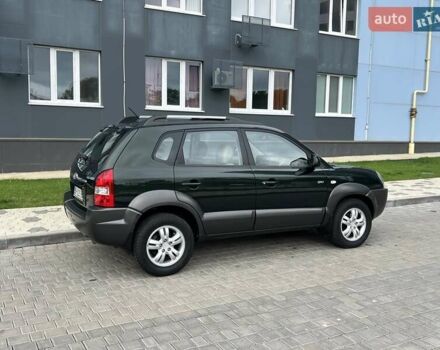 Зеленый Хендай Туксон, объемом двигателя 2 л и пробегом 82 тыс. км за 9950 $, фото 23 на Automoto.ua