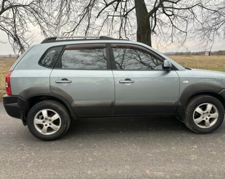 Зеленый Хендай Туксон, объемом двигателя 2 л и пробегом 190 тыс. км за 6150 $, фото 18 на Automoto.ua