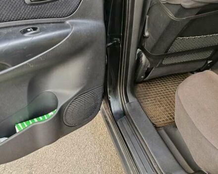 Зеленый Хендай Туксон, объемом двигателя 2 л и пробегом 140 тыс. км за 8800 $, фото 11 на Automoto.ua