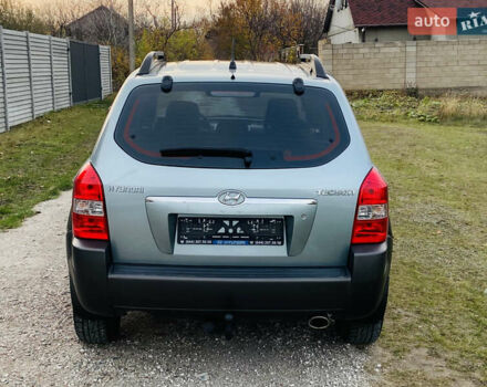 Зеленый Хендай Туксон, объемом двигателя 0 л и пробегом 109 тыс. км за 9500 $, фото 6 на Automoto.ua