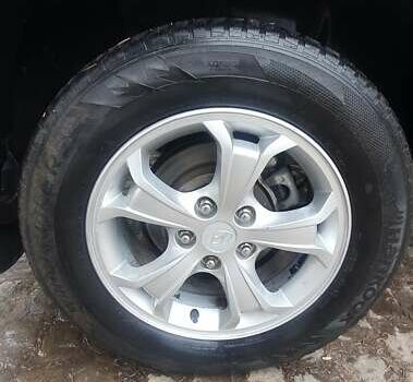 Зеленый Хендай Туксон, объемом двигателя 2 л и пробегом 115 тыс. км за 8500 $, фото 36 на Automoto.ua