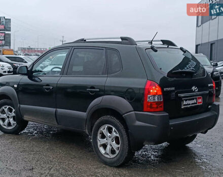 Зеленый Хендай Туксон, объемом двигателя 2 л и пробегом 223 тыс. км за 7290 $, фото 8 на Automoto.ua