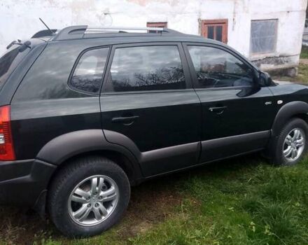 Зелений Хендай Туксон, об'ємом двигуна 1.99 л та пробігом 281 тис. км за 8500 $, фото 7 на Automoto.ua