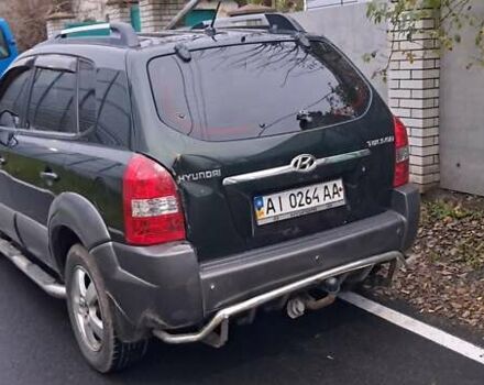 Зелений Хендай Туксон, об'ємом двигуна 1.98 л та пробігом 294 тис. км за 5500 $, фото 2 на Automoto.ua