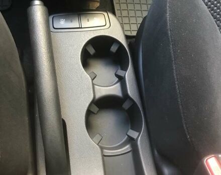 Зеленый Хендай Туксон, объемом двигателя 1.99 л и пробегом 93 тыс. км за 8700 $, фото 6 на Automoto.ua