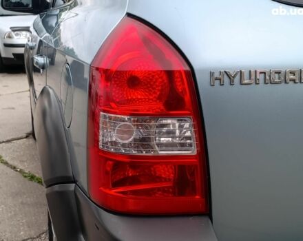 Зеленый Хендай Туксон, объемом двигателя 2 л и пробегом 314 тыс. км за 7790 $, фото 9 на Automoto.ua