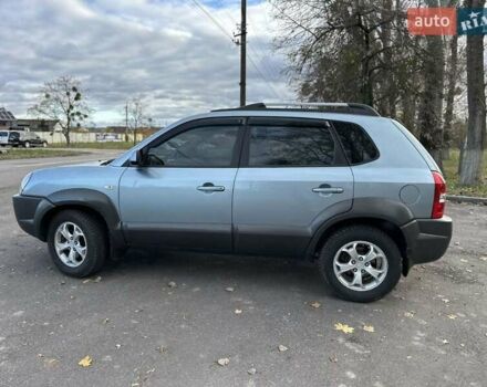 Зеленый Хендай Туксон, объемом двигателя 1.98 л и пробегом 168 тыс. км за 8800 $, фото 13 на Automoto.ua