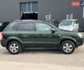 Зеленый Хендай Туксон, объемом двигателя 2 л и пробегом 302 тыс. км за 6990 $, фото 3 на Automoto.ua