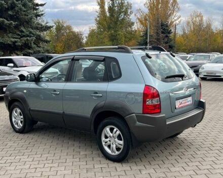 Хендай Туксон 2008 в Кривом Роге на Automoto.ua Зеленый Хендай Туксон, объемом двигателя 2 л и пробегом 48 тыс. км за 11800 $, фото 3 на Automoto.ua