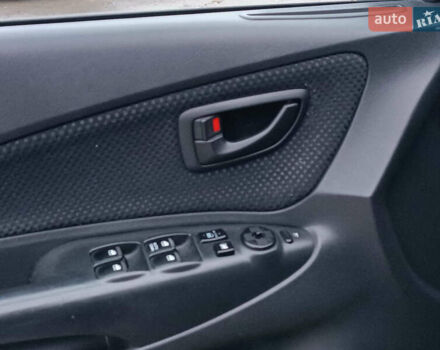 Зеленый Хендай Туксон, объемом двигателя 2 л и пробегом 223 тыс. км за 7290 $, фото 18 на Automoto.ua