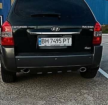 Хендай Туксон 2008 в Одессе на Automoto.ua Зеленый Хендай Туксон, объемом двигателя 2.66 л и пробегом 197 тыс. км за 8800 $, фото 14 на Automoto.ua