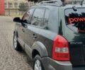Зеленый Хендай Туксон, объемом двигателя 2 л и пробегом 115 тыс. км за 8500 $, фото 5 на Automoto.ua