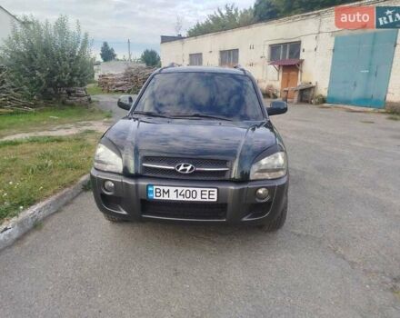 Зелений Хендай Туксон, об'ємом двигуна 1.99 л та пробігом 210 тис. км за 8900 $, фото 1 на Automoto.ua