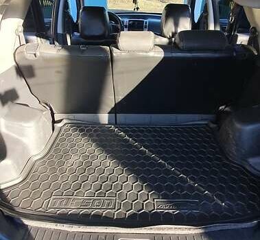 Зеленый Хендай Туксон, объемом двигателя 2 л и пробегом 115 тыс. км за 8500 $, фото 86 на Automoto.ua