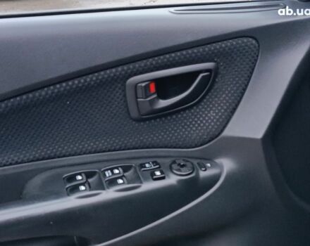 Зеленый Хендай Туксон, объемом двигателя 2 л и пробегом 223 тыс. км за 7290 $, фото 18 на Automoto.ua