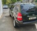 Зеленый Хендай Туксон, объемом двигателя 2 л и пробегом 140 тыс. км за 8800 $, фото 6 на Automoto.ua