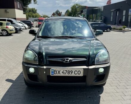 Зеленый Хендай Туксон, объемом двигателя 2.7 л и пробегом 200 тыс. км за 8500 $, фото 7 на Automoto.ua