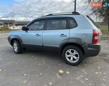 Зеленый Хендай Туксон, объемом двигателя 1.98 л и пробегом 168 тыс. км за 8800 $, фото 34 на Automoto.ua