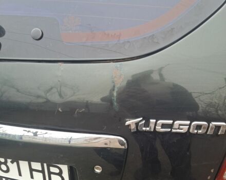 Зеленый Хендай Туксон, объемом двигателя 2 л и пробегом 228 тыс. км за 6500 $, фото 15 на Automoto.ua