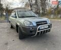 Зеленый Хендай Туксон, объемом двигателя 1.98 л и пробегом 168 тыс. км за 8800 $, фото 16 на Automoto.ua