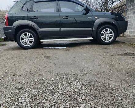 Зеленый Хендай Туксон, объемом двигателя 2 л и пробегом 108 тыс. км за 8700 $, фото 21 на Automoto.ua