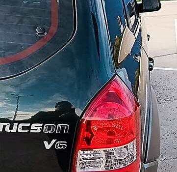 Хендай Туксон 2008 в Одессе на Automoto.ua Зеленый Хендай Туксон, объемом двигателя 2.66 л и пробегом 197 тыс. км за 8800 $, фото 26 на Automoto.ua