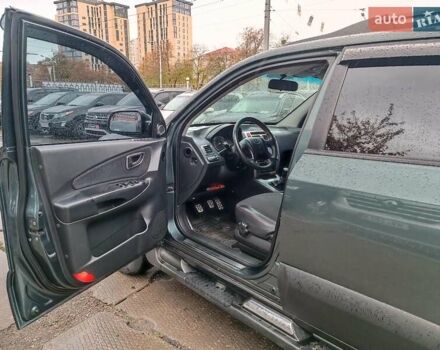 Зеленый Хендай Туксон, объемом двигателя 2 л и пробегом 146 тыс. км за 9890 $, фото 17 на Automoto.ua
