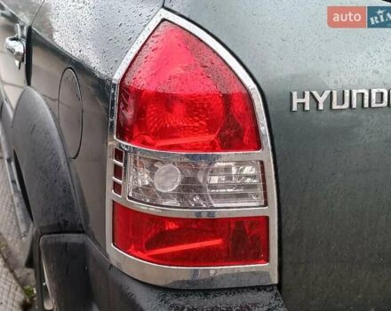 Зеленый Хендай Туксон, объемом двигателя 2 л и пробегом 146 тыс. км за 9890 $, фото 9 на Automoto.ua