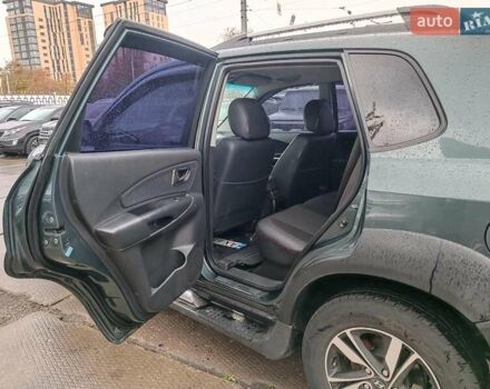 Зеленый Хендай Туксон, объемом двигателя 2 л и пробегом 146 тыс. км за 9890 $, фото 16 на Automoto.ua