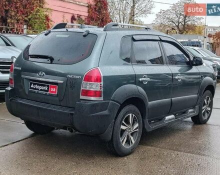 Зеленый Хендай Туксон, объемом двигателя 2 л и пробегом 146 тыс. км за 9890 $, фото 6 на Automoto.ua