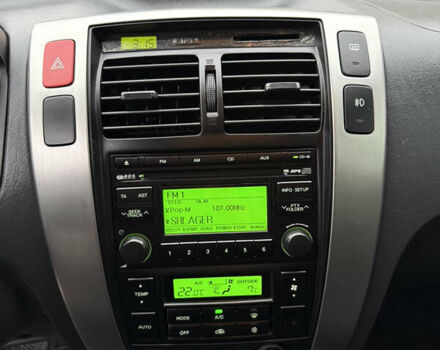 Зеленый Хендай Туксон, объемом двигателя 2 л и пробегом 65 тыс. км за 12250 $, фото 61 на Automoto.ua