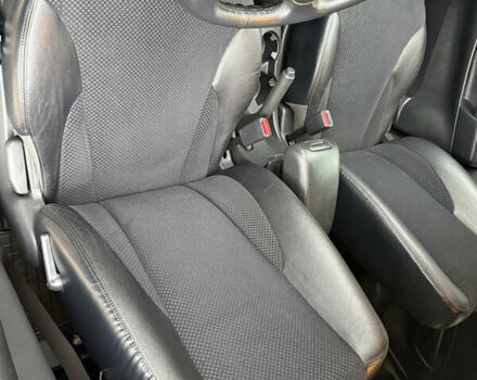 Зелений Хендай Туксон, об'ємом двигуна 2 л та пробігом 65 тис. км за 12250 $, фото 51 на Automoto.ua