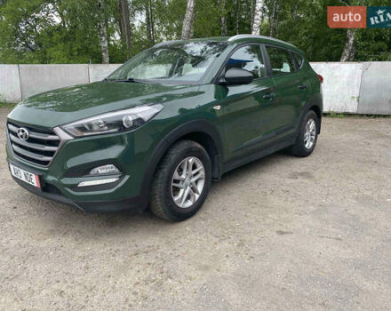 Зеленый Хендай Туксон, объемом двигателя 2 л и пробегом 218 тыс. км за 16800 $, фото 1 на Automoto.ua