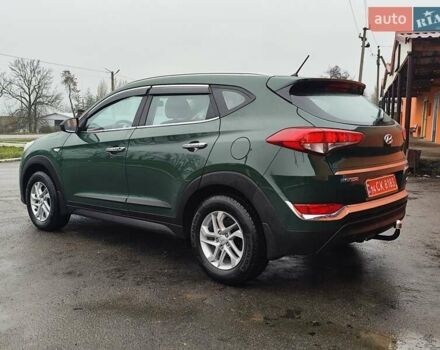 Зеленый Хендай Туксон, объемом двигателя 2 л и пробегом 213 тыс. км за 17900 $, фото 12 на Automoto.ua