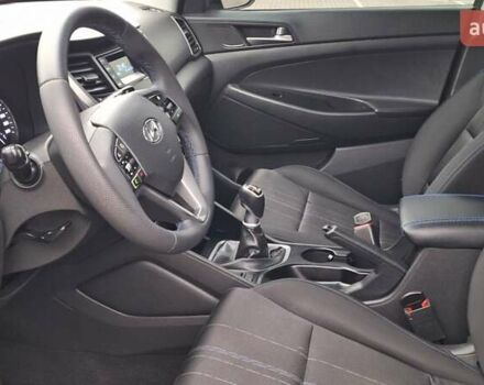 Зелений Хендай Туксон, об'ємом двигуна 2 л та пробігом 218 тис. км за 16999 $, фото 25 на Automoto.ua