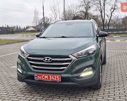 Зелений Хендай Туксон, об'ємом двигуна 2 л та пробігом 218 тис. км за 17300 $, фото 1 на Automoto.ua