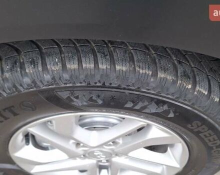 Зелений Хендай Туксон, об'ємом двигуна 2 л та пробігом 218 тис. км за 16999 $, фото 14 на Automoto.ua