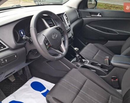 Зелений Хендай Туксон, об'ємом двигуна 2 л та пробігом 218 тис. км за 16999 $, фото 35 на Automoto.ua