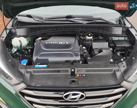 Зеленый Хендай Туксон, объемом двигателя 2 л и пробегом 213 тыс. км за 17900 $, фото 35 на Automoto.ua