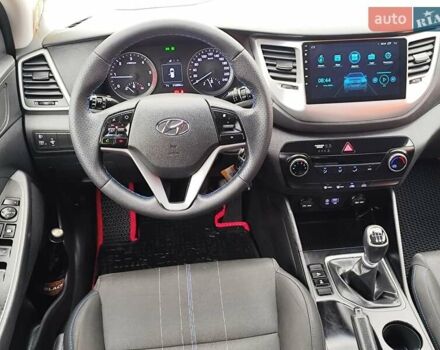 Зеленый Хендай Туксон, объемом двигателя 2 л и пробегом 213 тыс. км за 17900 $, фото 15 на Automoto.ua