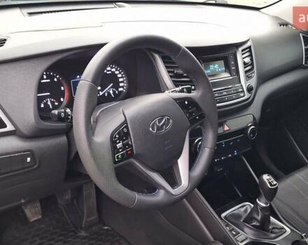 Зелений Хендай Туксон, об'ємом двигуна 2 л та пробігом 218 тис. км за 16999 $, фото 21 на Automoto.ua