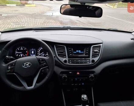 Зелений Хендай Туксон, об'ємом двигуна 2 л та пробігом 218 тис. км за 16999 $, фото 20 на Automoto.ua