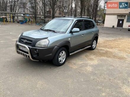 Хендай Туксон 2006 в Одессе на Automoto.ua Зеленый Хендай Туксон, объемом двигателя 1.98 л и пробегом 173 тыс. км за 7500 $, фото 1 на Automoto.ua