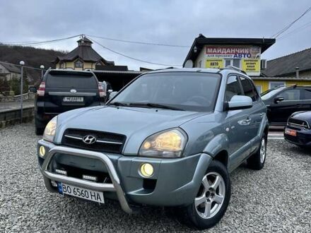 Зелений Хендай Туксон, об'ємом двигуна 2 л та пробігом 190 тис. км за 8450 $, фото 1 на Automoto.ua