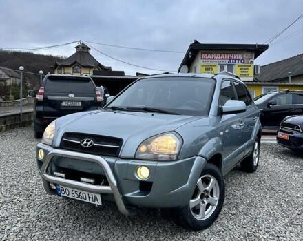 Зеленый Хендай Туксон, объемом двигателя 2 л и пробегом 190 тыс. км за 8450 $, фото 1 на Automoto.ua