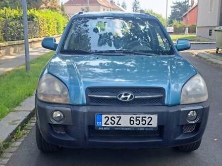 Хендай Туксон 2007 в Иршава на Automoto.ua Зеленый Хендай Туксон, объемом двигателя 2 л и пробегом 250 тыс. км за 4000 $, фото 1 на Automoto.ua