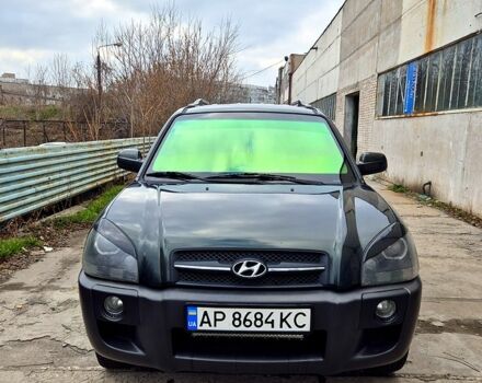 Зелений Хендай Туксон, об'ємом двигуна 2 л та пробігом 276 тис. км за 9000 $, фото 1 на Automoto.ua