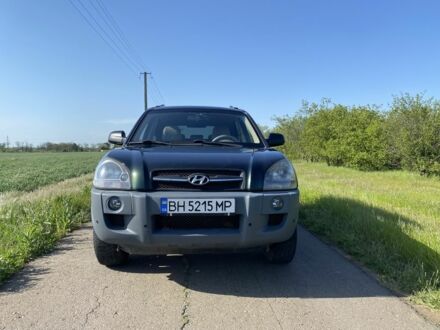 Хендай Туксон 2007 в Одессе на Automoto.ua Зеленый Хендай Туксон, объемом двигателя 2 л и пробегом 171 тыс. км за 5500 $, фото 1 на Automoto.ua